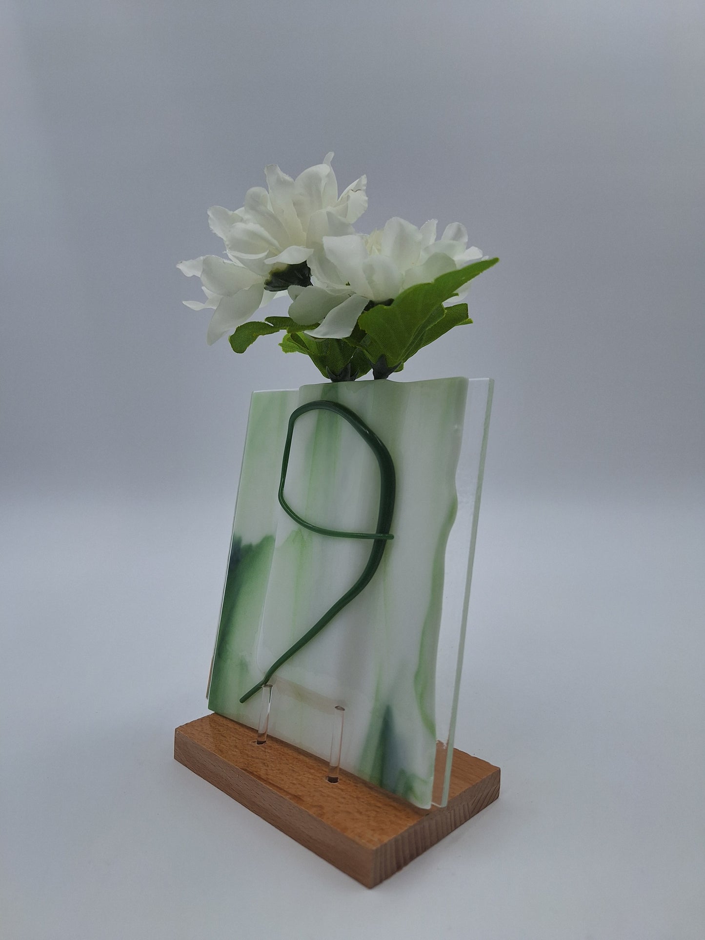 Pocket Bud Vase in Stand